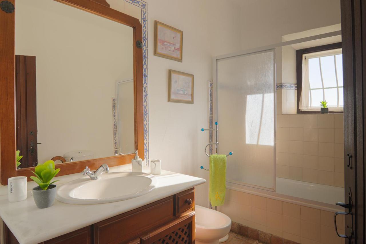 Holiday home Monte Ribeira De Mures *